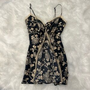 Victoria's Secret Satin Black & Gold Camisole w Lace Trim & Tie Open Front M